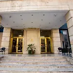 Mm Apartments